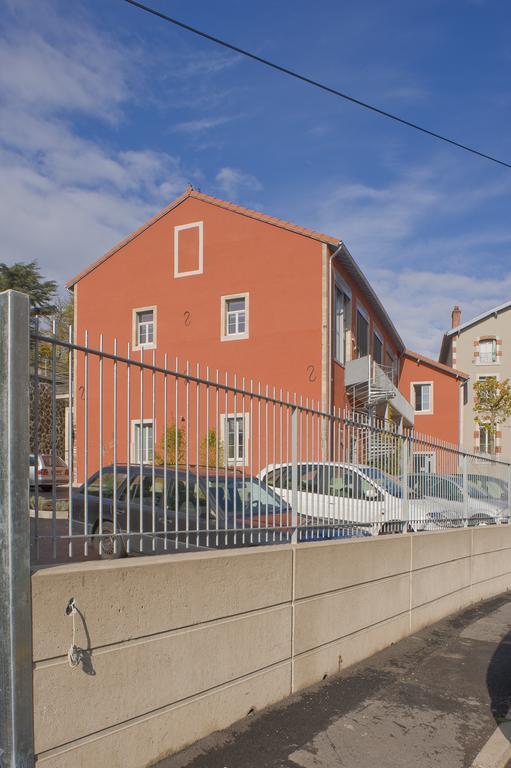 Hotel Des Capucins Le Puy-en-Velay Eksteriør billede